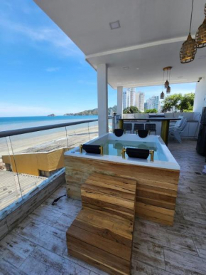 CASA frente al mar